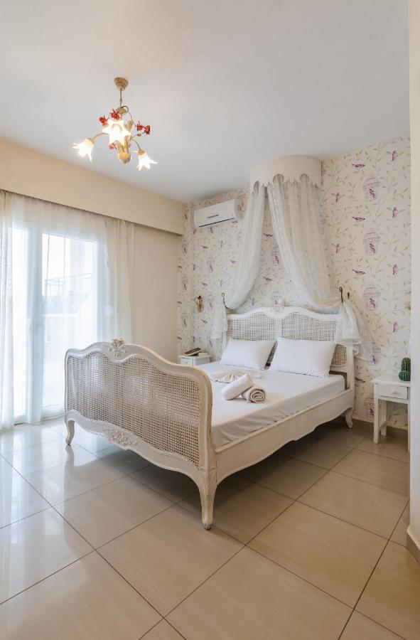Alexa'S Sunny Days Aparthotel Лименария Екстериор снимка
